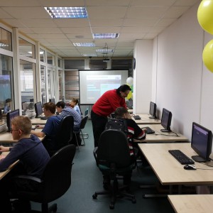 Северный город Норильск приглашает в KIBERone - КИБЕРшкола программирования для детей, компьютерные курсы для школьников, начинающих и подростков - KIBERone г. Семилуки